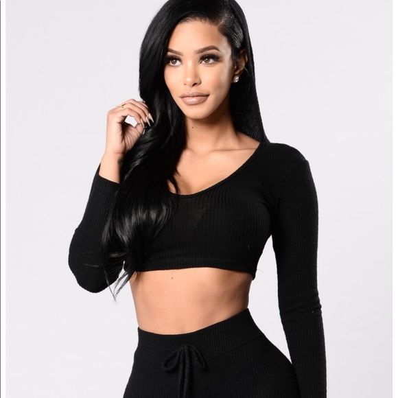 Fashion Nova | NWOT* Black Crop Long Sleeve Hoodie - Picture 6 of 8